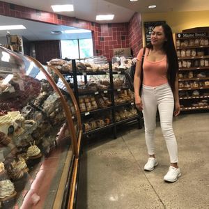 Meet your Posher, Luzil